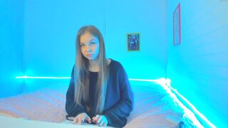 kate_sweet15 sexy lady masturbates ass anus