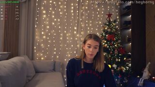 heyhorny_cb incredible shows off gorgeous boobs