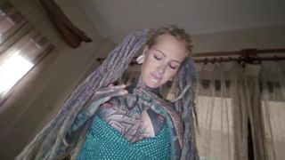 manyvids Anuskatzz young bitch masturbates pussy