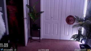 oliviaowens arranged a wet show in fries