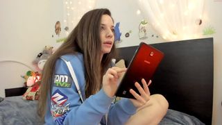 thekittykatbar naughty queen puts on beautiful tits