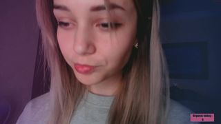 oooops___ plump woman caresses nipples and plays with phallus