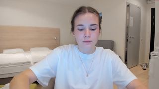 alisonlilbaby cam work 22.10.2019