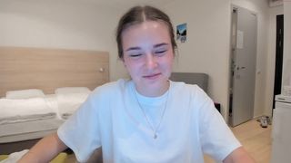 alisonlilbaby cam work 22.10.2019