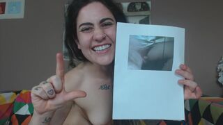 Erin housewalker reveals her delicious body