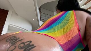 unacakez but does not show face