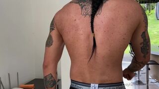 unacakez hot blonde girl masturbates cunt