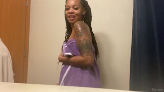 toriann gets an orgasm