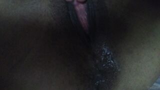 toriann narrow-eyed jerking pussy phallus