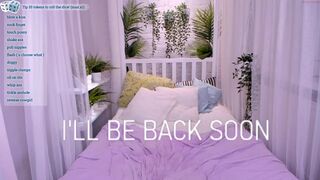 emotional__escape cumming heavily before webcam