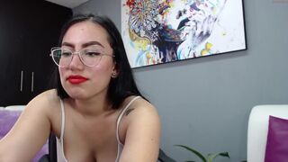 ellamartinez_ hot bitch sucks dildos