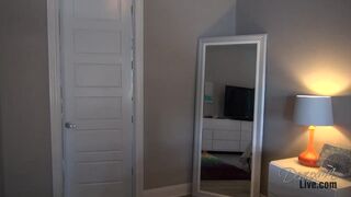 deauxma exquisite passion rubs pussy