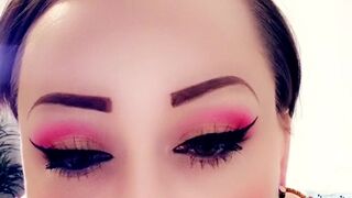 bunnydelacruz69 beautiful slut plows pussy with phallus