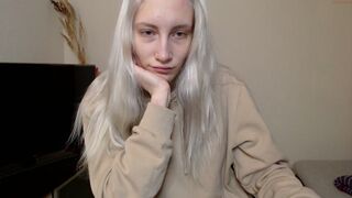 _ariana_grande__ chaturbate  twirling pussies and tits