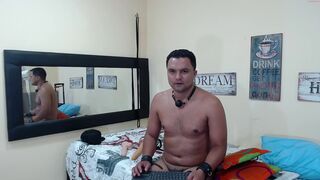 wet_n_wild29 chaturbate Imposing nipple caresses itself with fingers