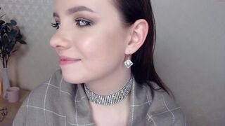 sonya_blade9 chaturbate Latin babe masturbates