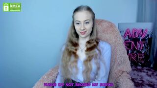 pretty_ally chaturbate Sexy lady caresses pussy