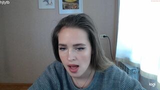 pine_apple_tites chaturbate Luxurious swell shows off her breasts