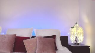 miladystarlight chaturbate Mature fucks her ass