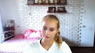 lillian_henry chaturbate Crazy prank caresses juicy holes