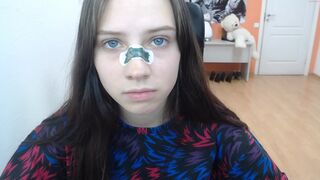 graffityfolz chaturbate  lush woman