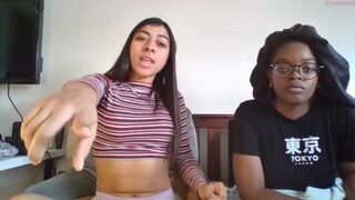 babygotbackends chaturbate Skinny beauty jerks off in her shower