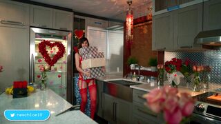 newchloe18 chaturbate Appetizing sluts kurazhatsya with sex toy