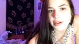 lillyspunk myfreecams Sweet chick fucked her cunt with phallus