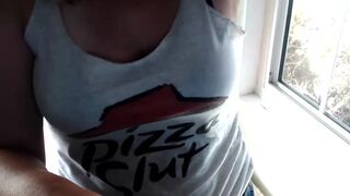 biancaandhubby chaturbate Blonde harlot caresses boobs