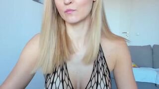 aoifeoneal myfreecams Big need and big horse agret