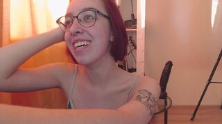 reqwerer chaturbate Naughty slut posing in lingerie