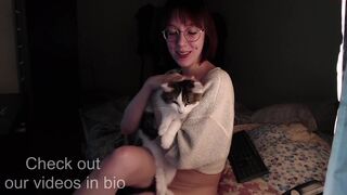 reqwerer chaturbate  prefers bat instead dildo