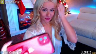 oliviaowens chaturbate  loves jerking pussy