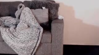 sundaishii myfreecams Naughty fat lady is fondling saggy boobs