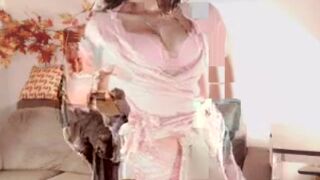 shiisundai myfreecams Tattooed confused fingering shaved cunt