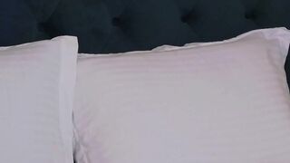 serendypity myfreecams Crazy puppet shows off shaved cunt