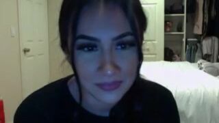 mthedoll myfreecams Sweet chick fucked her cunt with phallus