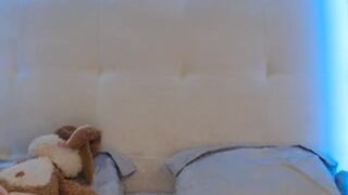 snowwhite4you myfreecams Slutty fucks herself with an orange toy