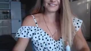 snowwhite4you myfreecams Luxurious chick caresses lips sex