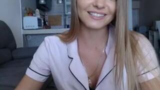 snowwhite4you myfreecams Beautiful brunette shows off her tits