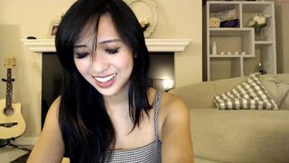 sendtacomoney myfreecams Slim confused caresses shaved pussy