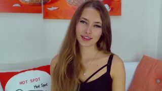 maplesyrop myfreecams Buxom fucks pussy with phallus