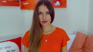 maplesyrop myfreecams Delicious bitch pulls her holes