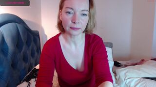 brandi_west chaturbate Hot female fucks herself in the anus