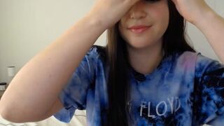 alyssashy myfreecams Restless stallion fucking pussy