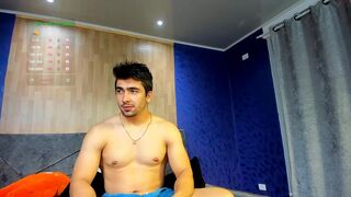tasty_hot_latinas chaturbate Ardent hottie masturbates with a pussy