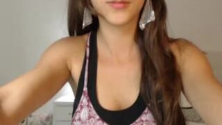 rachel_lee myfreecams Beautiful bitch fucks herself with a phallus