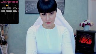 patricia_bennett chaturbate  Crazy bitch hard fingering both holes