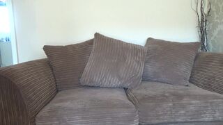 Penny Blonde hairstyle fingering shaved cunt