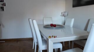 Littleredheadlisa - puts his fingers in the ass